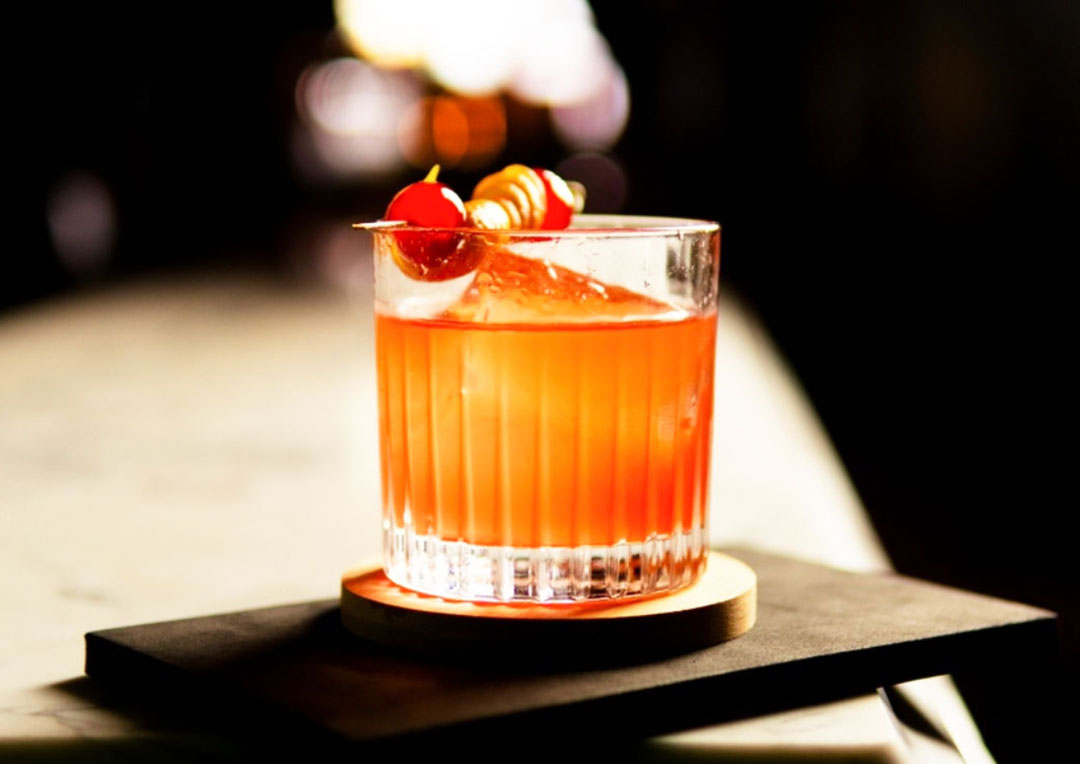 Promotion at The Old Quarter Pub & Townhouse in Limerick offering two cocktails for €20